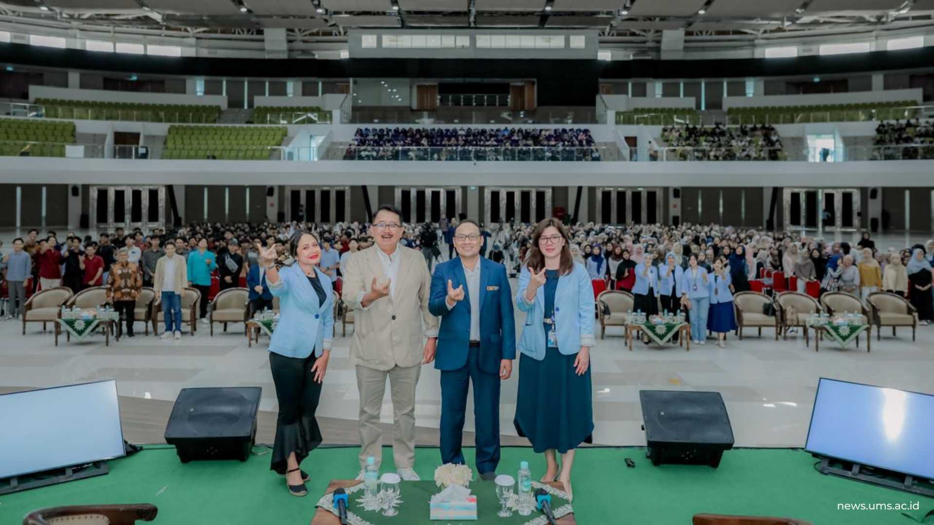1.258-Mahasiswa-Ikuti-BCA-Berbagi-Ilmu-di-UMS-Tekankan-Pentingnya-Kompetensi-dan-Ketangguhan-Mental-4